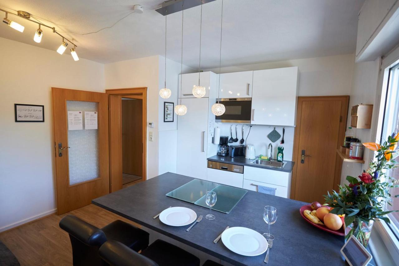 Grosszuegiges Apartment Nahe Frankfurt Rote Warte Bagian luar foto