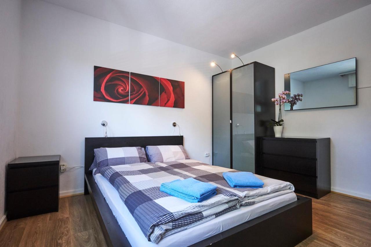 Grosszuegiges Apartment Nahe Frankfurt Rote Warte Bagian luar foto